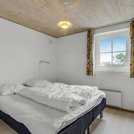 Holiday home Gorgeous In With House Sea View