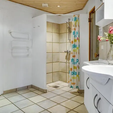 Cozy In With Sauna بيت للعطل *